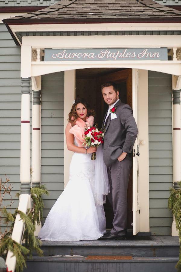 Aurora Staples Inn Stillwater Luaran gambar